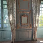 Chateau De Guest house